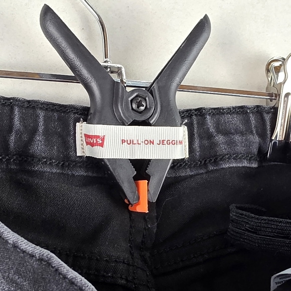 Levi's Kids Black Leggings - Picture 8 of 13